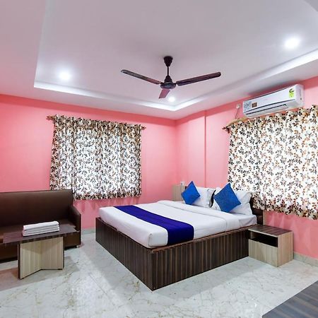 Hotel Blue Abedin Kolkata Ngoại thất bức ảnh