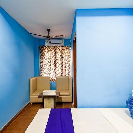 Hotel Blue Abedin Kolkata Ngoại thất bức ảnh