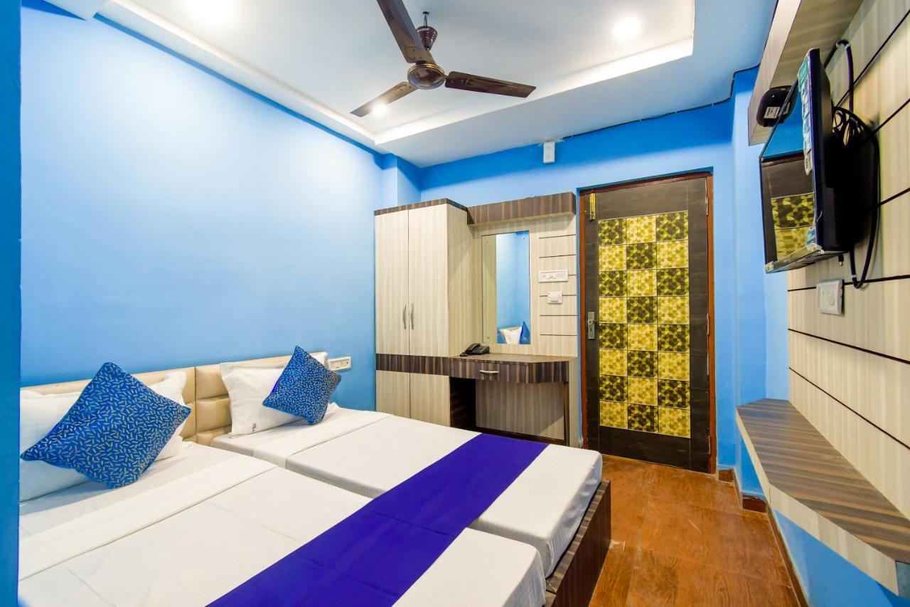 Hotel Blue Abedin Kolkata Ngoại thất bức ảnh