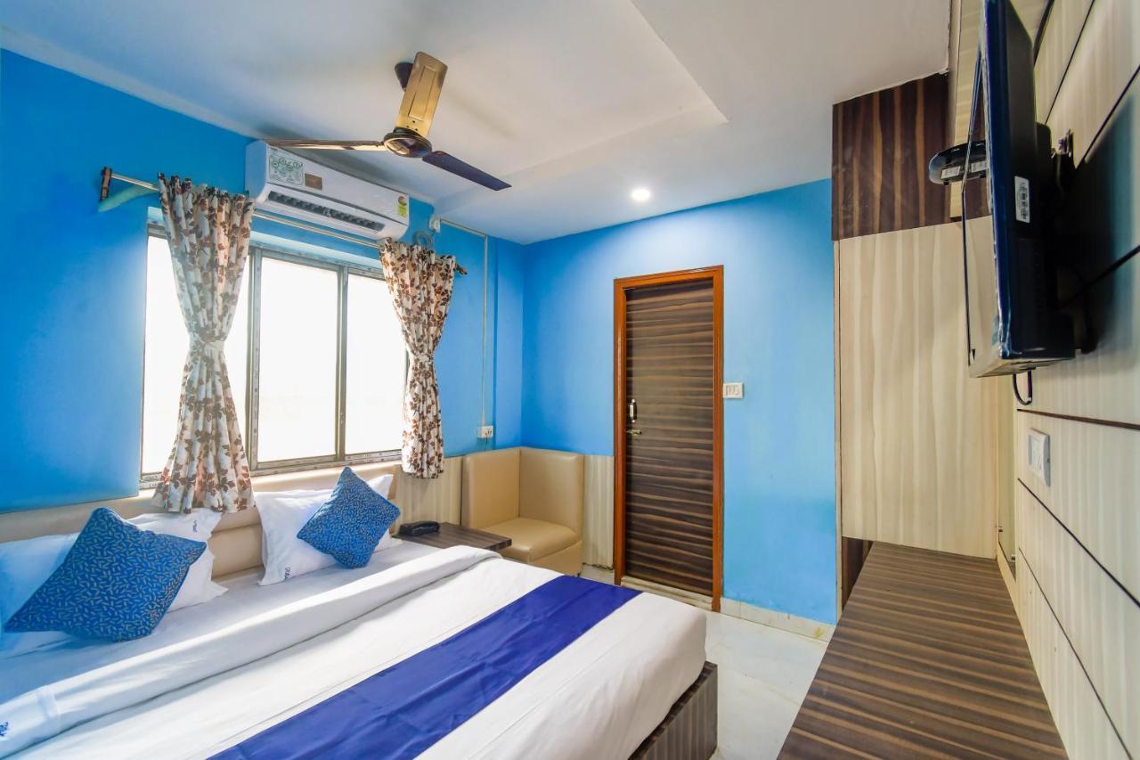 Hotel Blue Abedin Kolkata Ngoại thất bức ảnh