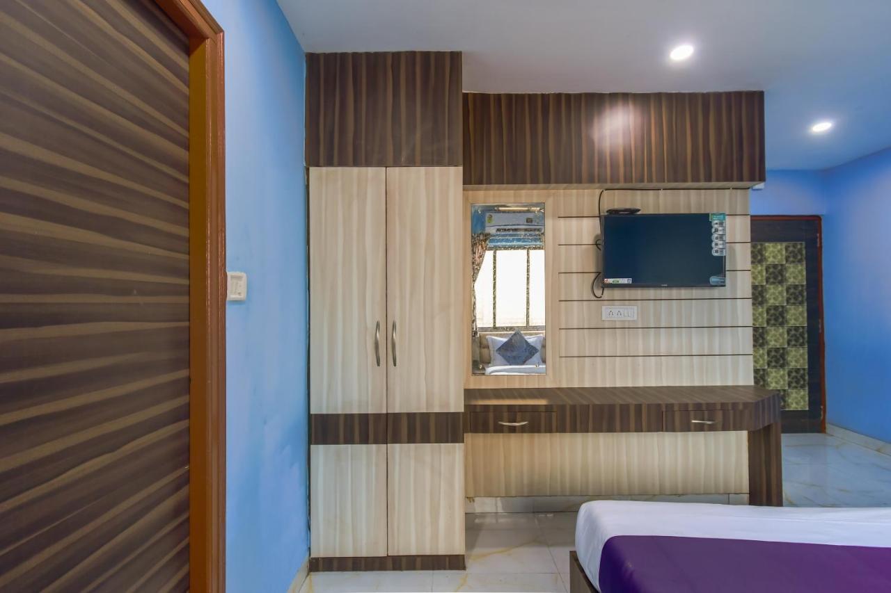 Hotel Blue Abedin Kolkata Ngoại thất bức ảnh