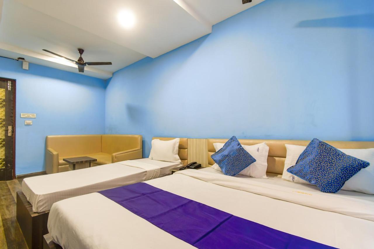 Hotel Blue Abedin Kolkata Ngoại thất bức ảnh