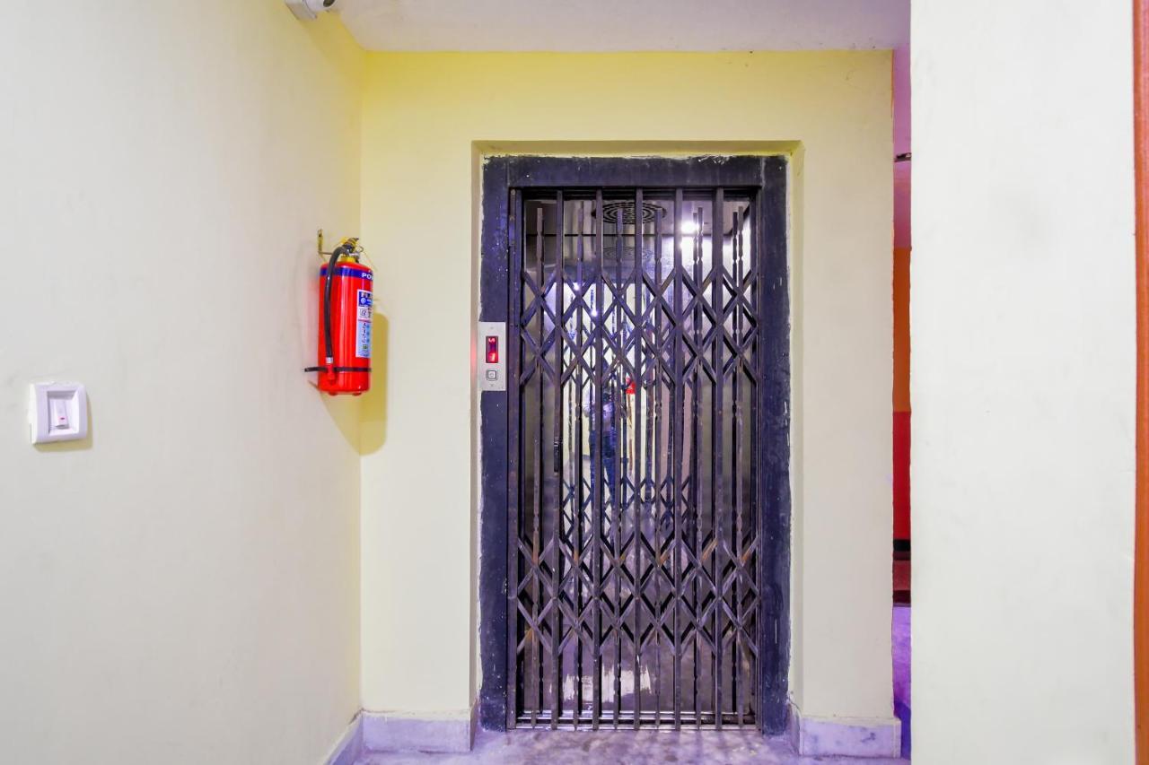 Hotel Blue Abedin Kolkata Ngoại thất bức ảnh